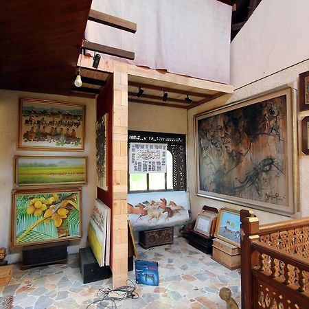 Posnya Seni Godod Art Gallery & Homestay ยอกยาการ์ตา ภายนอก รูปภาพ